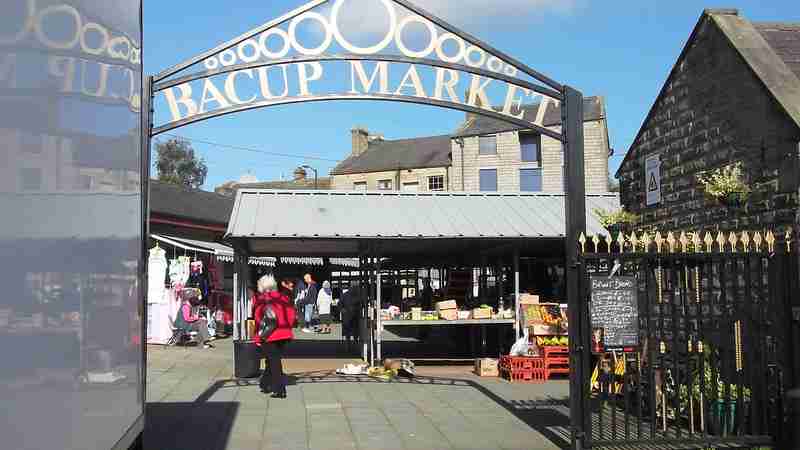 Bacup Market, Union Street, Bacup - Open every Wednesday & Saturday from 9am to 4pm - general retail Flea Market on Fridays 9am onwards. Bacup Market is a modern market made up of cabins and open stalls.  It is situated in the town centre and benefits from free parking.  Our traders, full of character, offer a friendly and personal service second to none!   - mrrobertwade (wadey) via Flickr (CC BY-NC-SA)