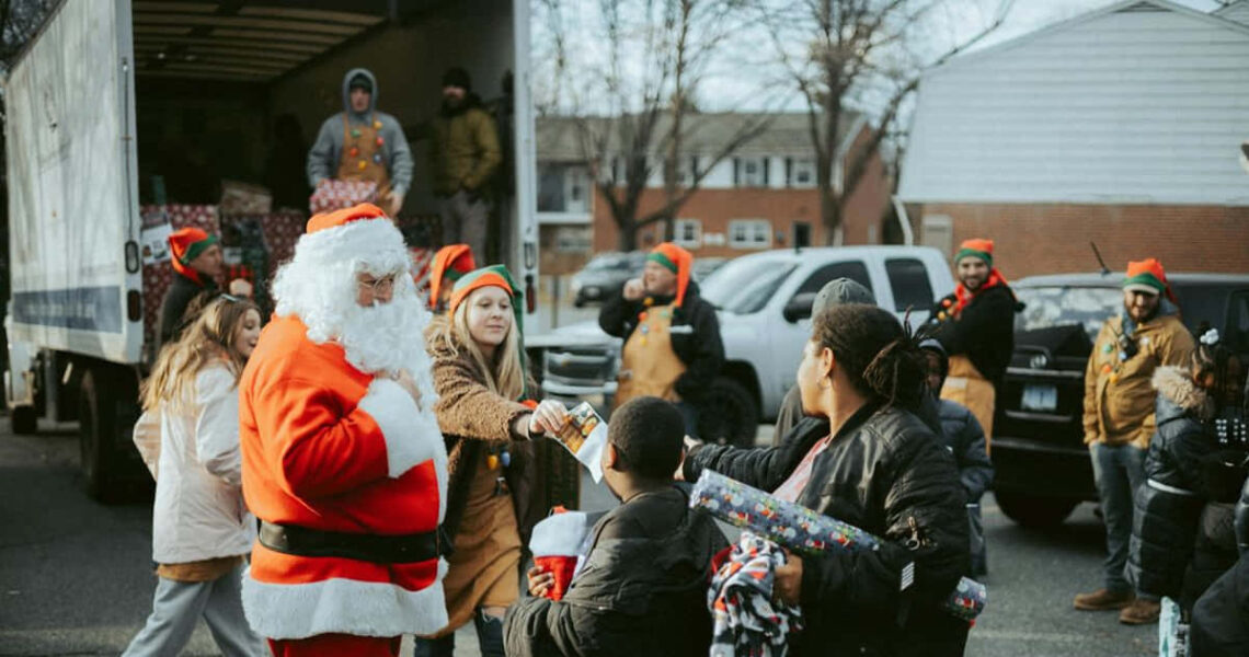 Rossendale Rotary and civic festive impact